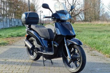 Skuter na dużych kołach 16" KYMCO People S Peoples 50 4t